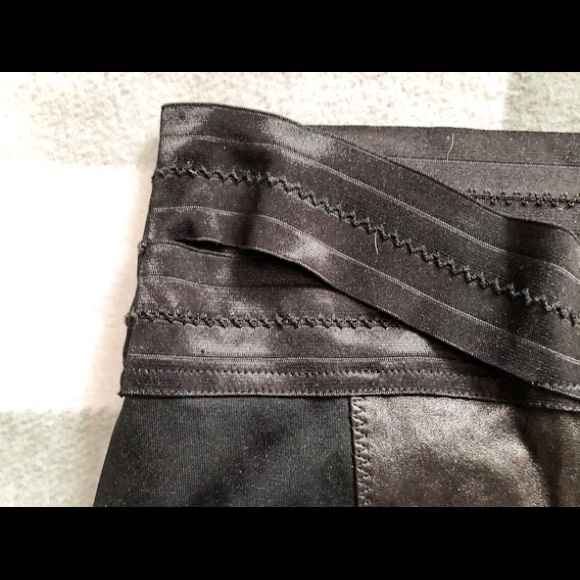 Elizabeth and James Pencil Skirt - Picture 2 of 2